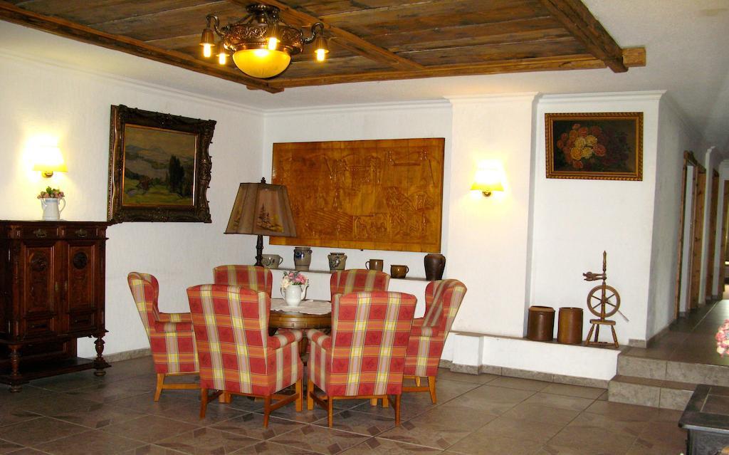 Landhotel Goldener Becher Limabach - Oberfrohna Εξωτερικό φωτογραφία