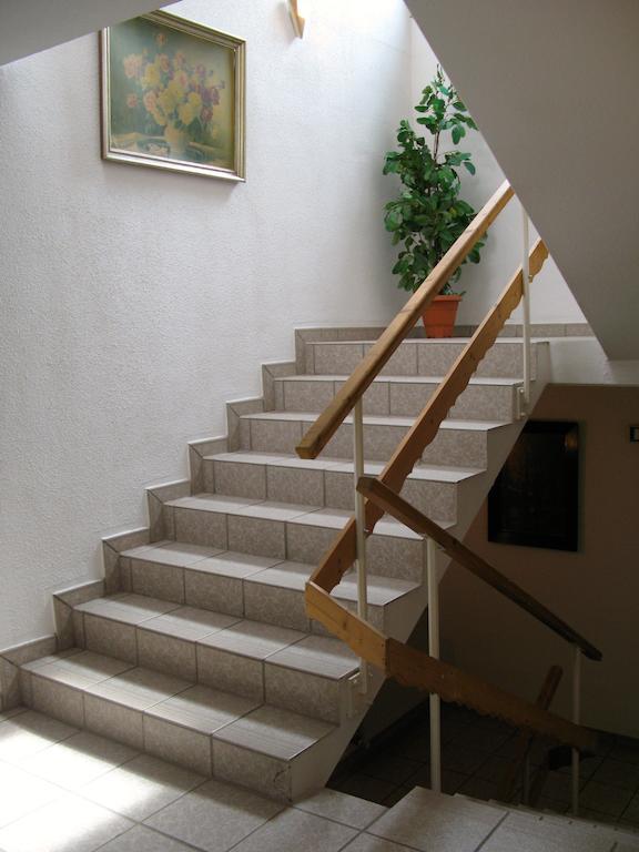 Landhotel Goldener Becher Limabach - Oberfrohna Εξωτερικό φωτογραφία